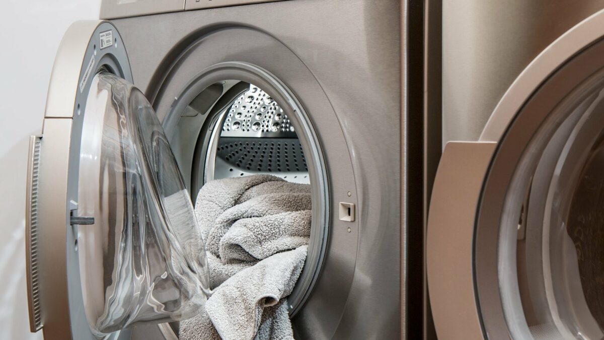 Popular myths about washing clothes